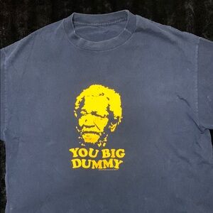 Vintage Graphic Tee - Navy and Yellow